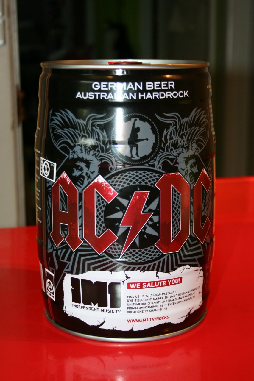 http://www.poloniainfo.dk/images/atari/acdc/ACDC_BEER-01.jpg